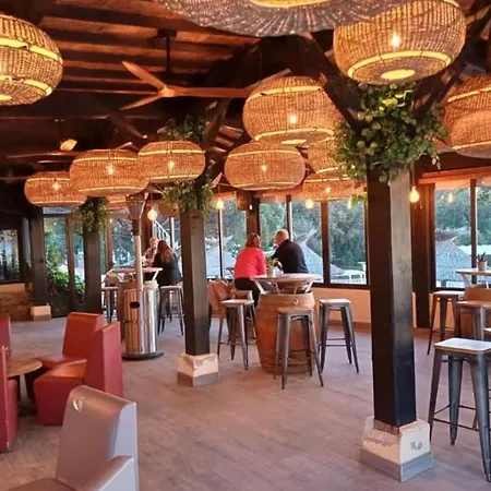 Κάμπινγκ St Tropez Surprise